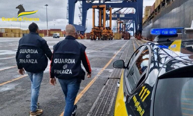 Narcotraffico Controlli Alterati Al Porto Di Gioia Tauro Due Degli