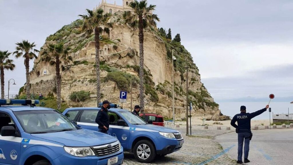 Tropea Sequestrato Un Quintale Di Prodotti Alimentari Surgelati