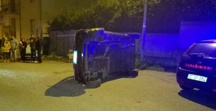 Ubriaco provoca incidente a Pizzo, denunciato