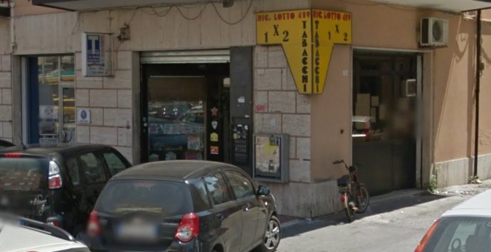 Ancora una rapina a Vibo, nel mirino una tabaccheria di viale Affaccio