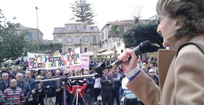 VIDEO | Tropea difende il suo ospedale. La voce della piazza