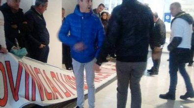 Provincia, la protesta si sposta alla Regione