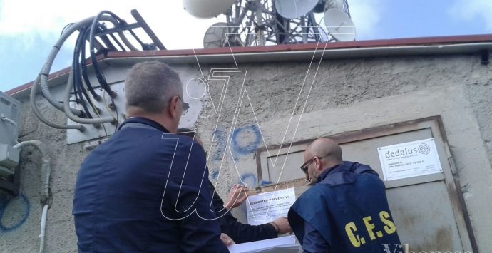 Antenne sequestrate, ecco i reati contestati