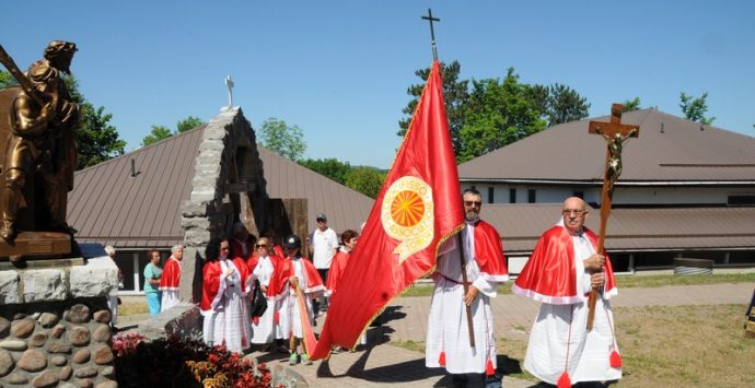 GALLERY | I sannicolesi di Toronto festeggiano il SS. Crocifisso
