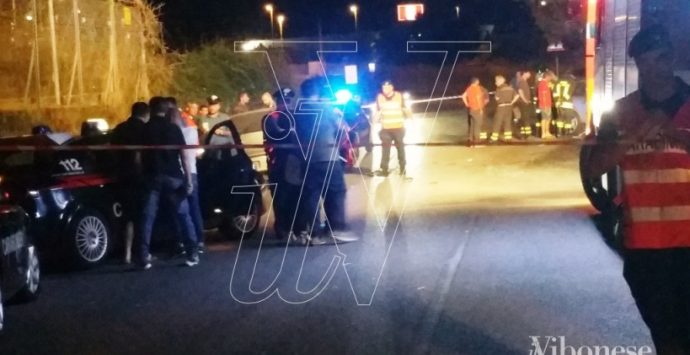 Incidente stradale in località Aeroporto, feriti estratti dalle lamiere