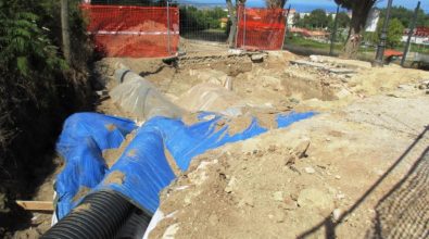 Lavori in via Paolo Orsi a Vibo, Nesci: «Stanno coprendo le Mura greche»