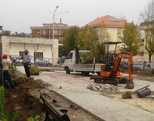 Piazza Annarumma, avviato il restyling dell’area