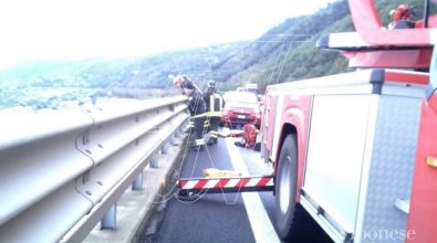 Nuova tragedia nel Vibonese: una giovane donna si lancia dal viadotto di Pizzo (FOTO)