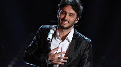 Fabrizio Moro, quel “pezzo di cuore” briaticese sul palco di Sanremo (Video)