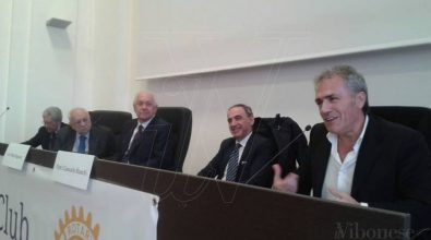 VIDEO | “Sconfiggere la corruzione si può”: il messaggio del Rotary agli studenti vibonesi