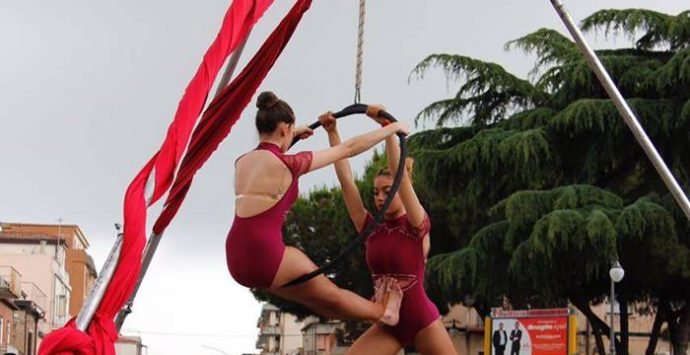 #Zeroviolenza, flash mob contro la violenza di genere (VIDEO)