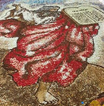 Un grande tappeto di fiori: a Potenzoni torna l’Infiorata -VIDEO