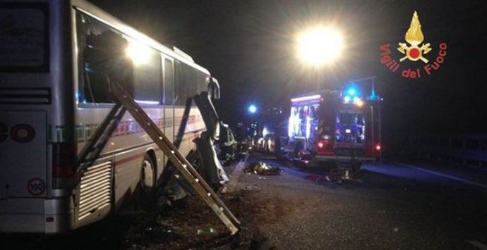 Incidente in autostrada: morta una donna di Vibo Valentia