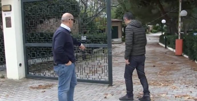 Intimidazione allo Sciabache di Zambrone, Macrì: «Le Istituzioni aiutino gli imprenditori onesti» (VIDEO)