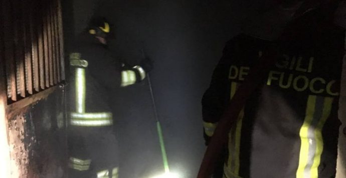 Incendio doloso al “Lido degli aranci”, distrutti due bungalow