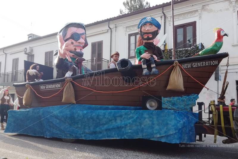 Coriandoli sparsi lavori in corso per il Carnevale!