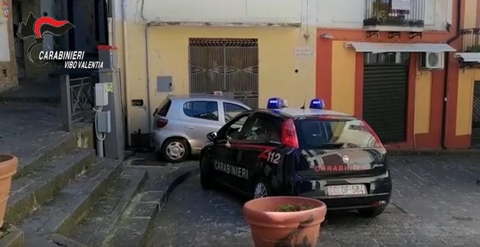 Controlli a tappeto dei carabinieri a Pizzo, perquisizioni e sanzioni