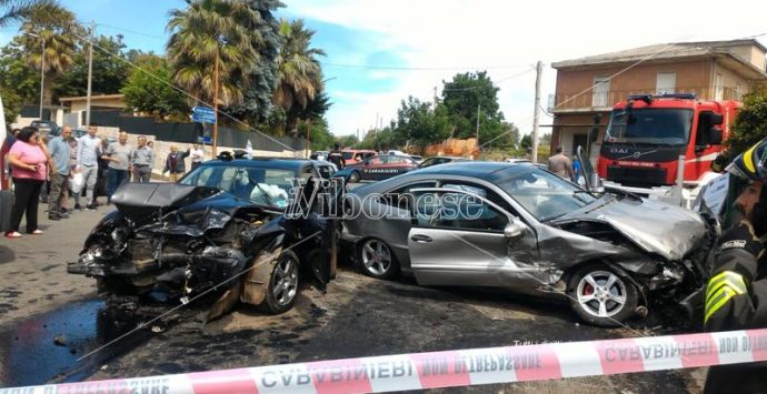 Incidente stradale nel Vibonese, due i feriti