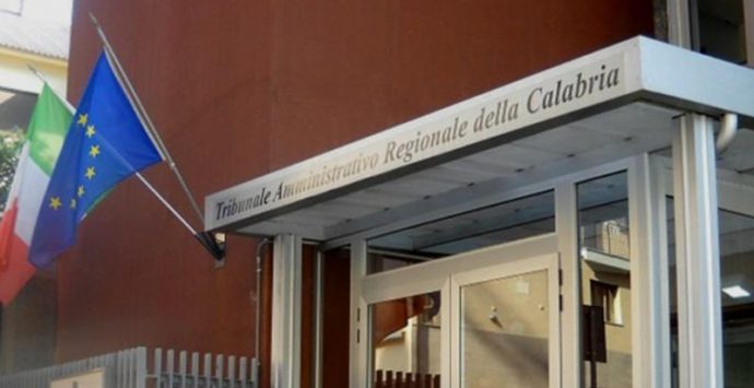 Tar sospende revoca licenza a bar di Pizzo chiesta dalla Prefettura