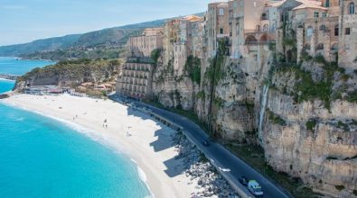 “Muoversi in Calabria”, ecco la guida turistica che racconta le bellezze del Vibonese