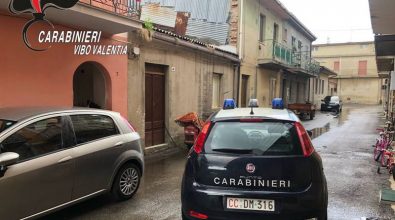 Tentato omicidio di figlia e nuora, dai domiciliari all’obbligo di dimora