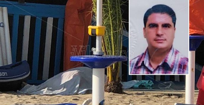 Omicidio in un lido balneare di Nicotera Marina, si costituisce il killer di Francesco Timpano (VIDEO)