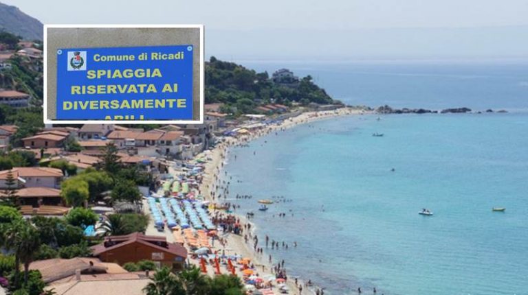 Ricadi, spiaggia di Santa Maria: sottratta targa diversamente abili