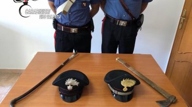 Ladro sorpreso dai carabinieri nel Vibonese con accetta e piede di porco