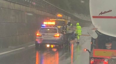 Incidente in autostrada nei pressi dello svincolo di Pizzo, traffico bloccato