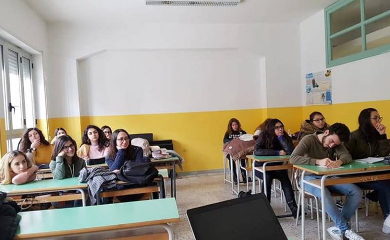 L’Europa in classe al Liceo “Vito Capialbi” di Vibo