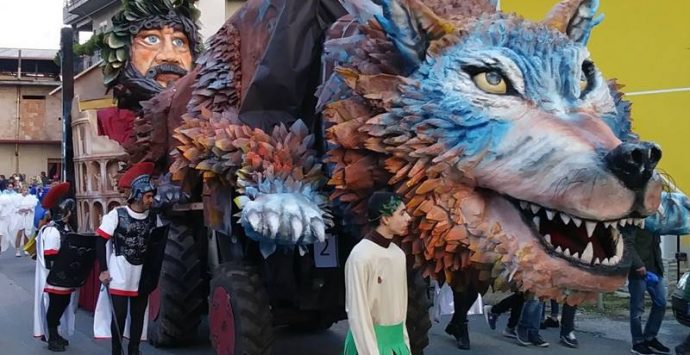 San Calogero, fervono i preparativi per il quarto “Carnevale sancalogerese”