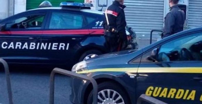 Estorsioni e false fatture, arrestato a Rimini imprenditore di Vibo Valentia