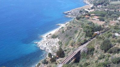 Liquami fognari a Coccorino a ridosso della ferrovia, ordinanza del sindaco