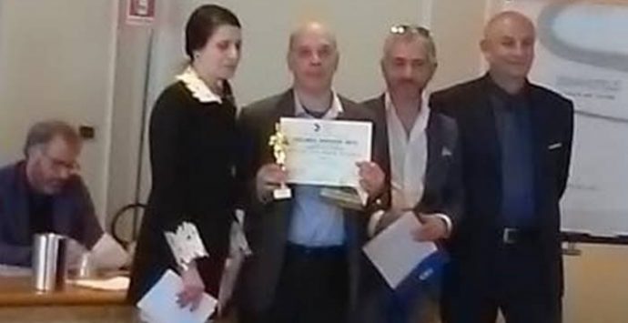 Monterosso, allo scrittore Domenico Pujia il premio internazionale Holmes Award