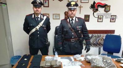 Maxi-sequestro dei carabinieri: sotto chiave armi, droga e munizioni