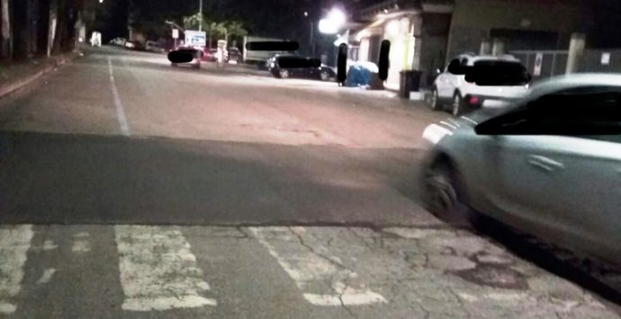 Dossi, parcheggi “abusivi” e decoro urbano: lettera al sindaco Limardo