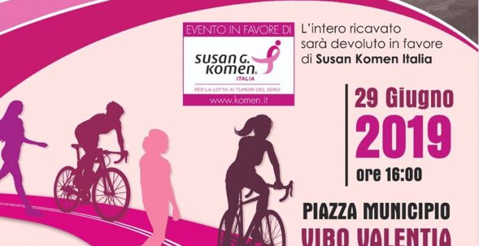 Tumore al seno, Vibo si veste di rosa per la prevenzione