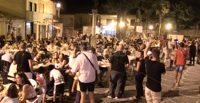 Stefanaconi celebra “sua maestà” il pane, tra gusto e tradizione – Video