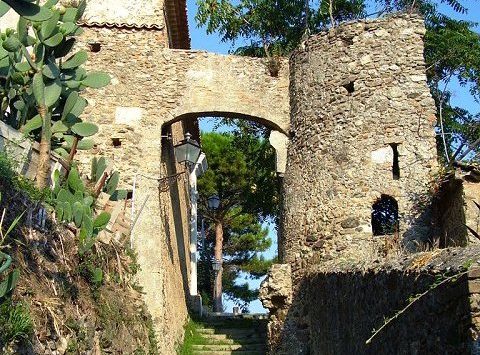 “Vibo in scena”, una passeggiata alla scoperta del centro storico