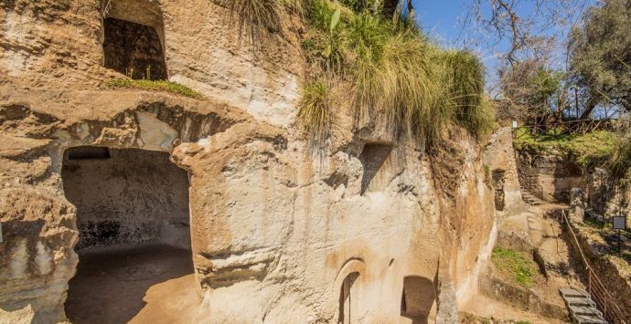 L’Arpacal porta le Grotte di Zungri alle Giornate di geologia a Roma