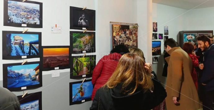 Acquaro, la Pro loco ospita la mostra fotografica di sei aspiranti reporter