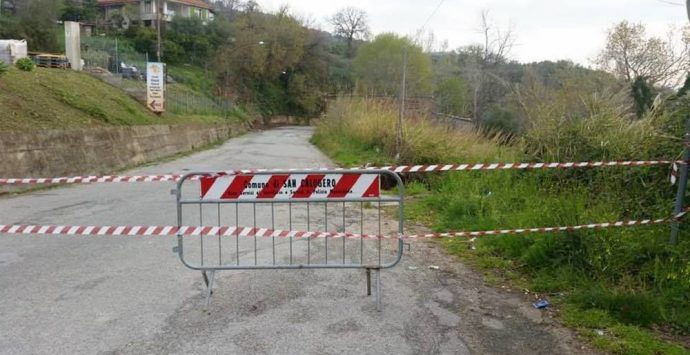 Strade da e per San Calogero, tra frane e pericoli continui