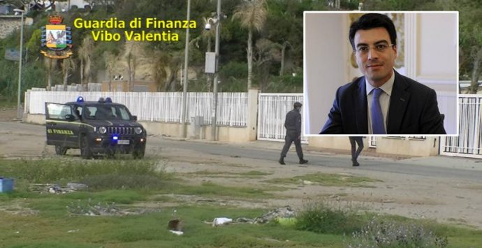 Acquisti per oltre 600mila euro e assunzioni: il prezzo della corruzione per Gianluca Callipo