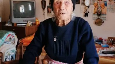 Nonna Lettera compie 100 anni, ma a San Costantino la festa è solo rimandata – Video