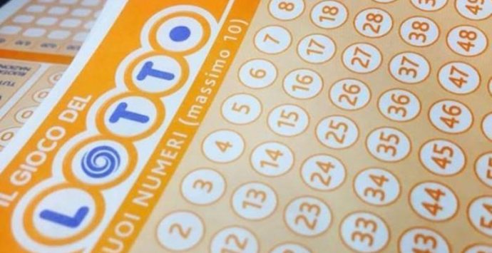 Il Lotto premia la Calabria: la dea bendata bacia anche il Vibonese