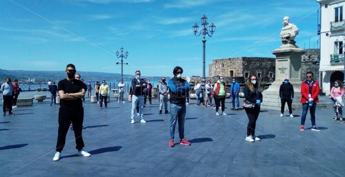 Pizzo, nella città del gelato va in scena la protesta dei gelatai – Video