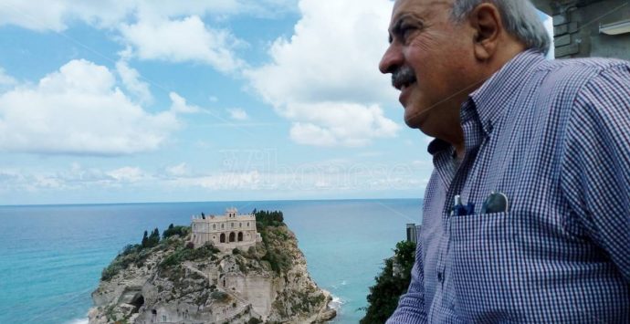 Salvini a Tropea per incontrare l’albergatore che ospita i medici di Bergamo