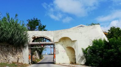 Briatico, viaggio nel degrado dalla zona marina al centro abitato