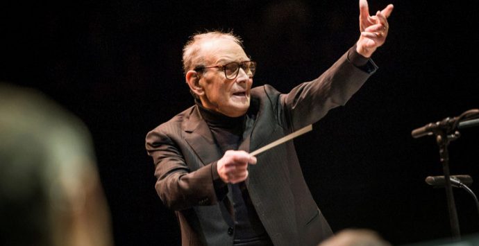 Musiche nel centro storico, Tropea rende omaggio ad Ennio Morricone