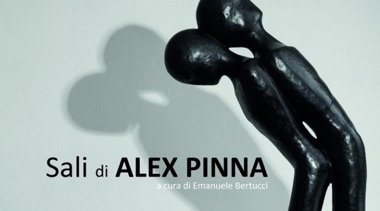 Porto di Tropea, le opere di Alex Pinna invadono i pontili